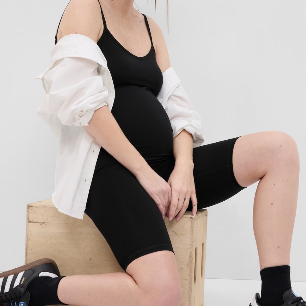 Gap Maternity Ribbed One Piece - Picture 2 of 4